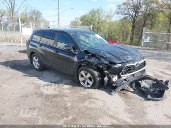  Salvage Toyota Highlander