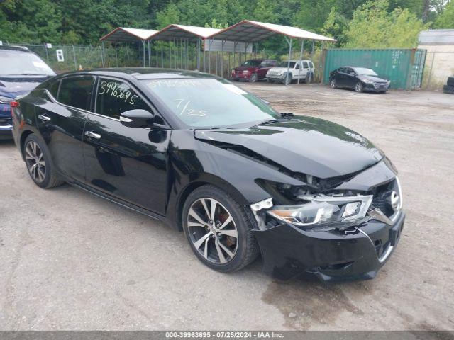  Salvage Nissan Maxima