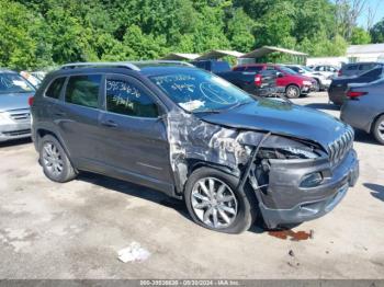  Salvage Jeep Cherokee