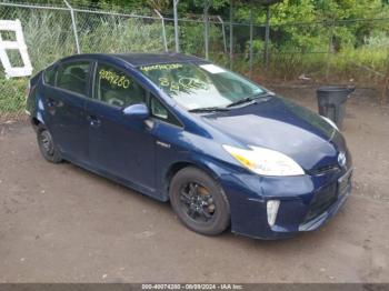  Salvage Toyota Prius