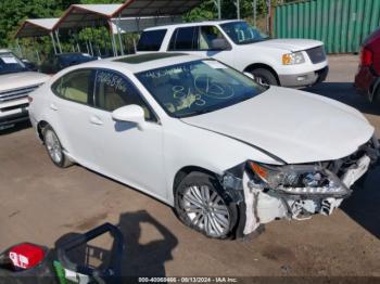  Salvage Lexus Es