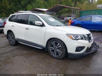  Salvage Nissan Pathfinder