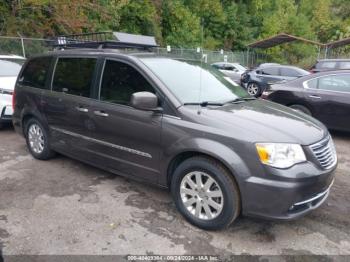  Salvage Chrysler Town & Country