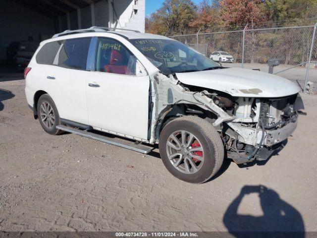  Salvage Nissan Pathfinder