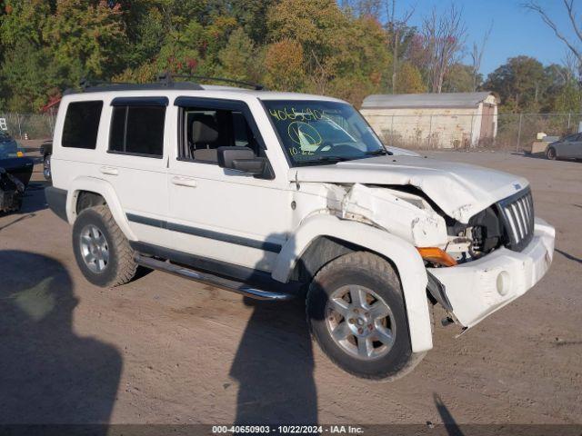  Salvage Jeep Commander