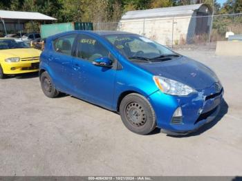  Salvage Toyota Prius c