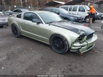  Salvage Ford Mustang