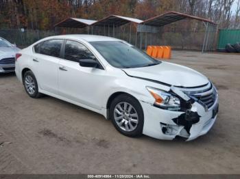  Salvage Nissan Altima