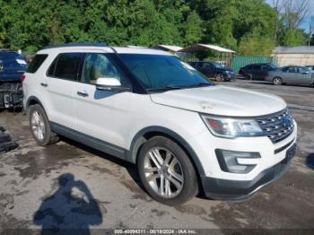  Salvage Ford Explorer