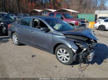  Salvage Nissan Altima