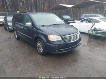  Salvage Chrysler Town & Country