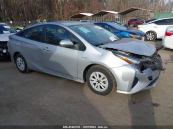  Salvage Toyota Prius