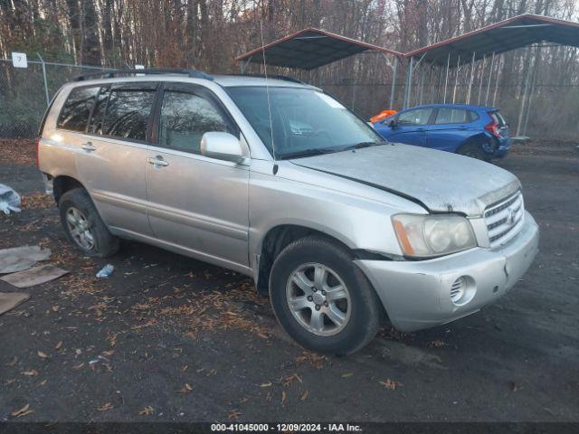  Salvage Toyota Highlander