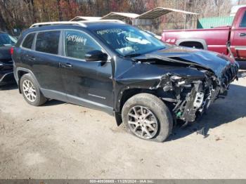  Salvage Jeep Cherokee