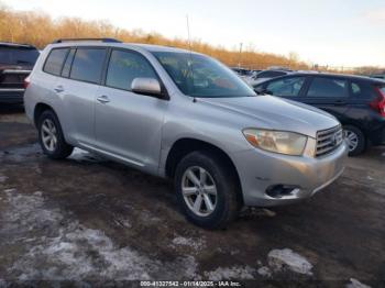  Salvage Toyota Highlander