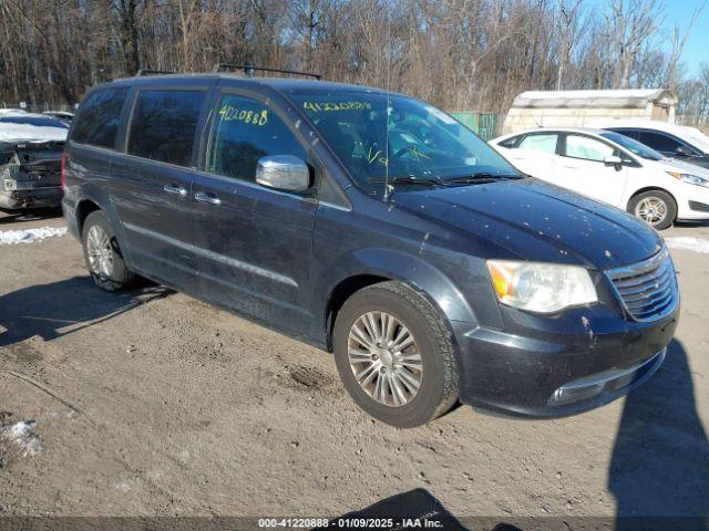  Salvage Chrysler Town & Country