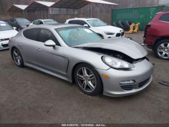  Salvage Porsche Panamera