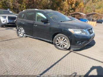  Salvage Nissan Pathfinder