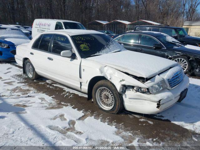  Salvage Ford Crown Victoria