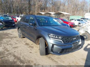  Salvage Kia Sorento