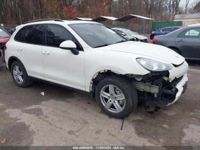  Salvage Porsche Cayenne