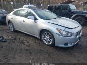  Salvage Nissan Maxima