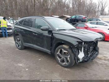  Salvage Hyundai TUCSON