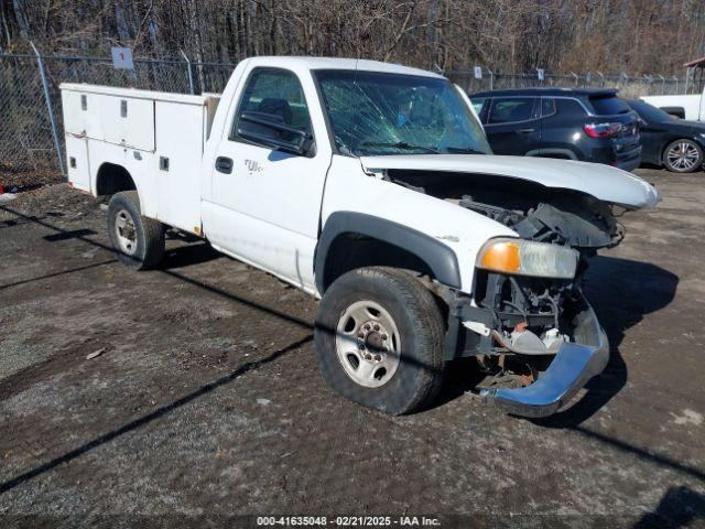  Salvage GMC Sierra 2500