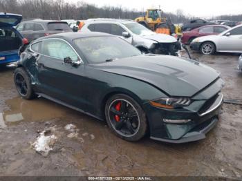  Salvage Ford Mustang