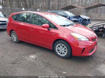  Salvage Toyota Prius v