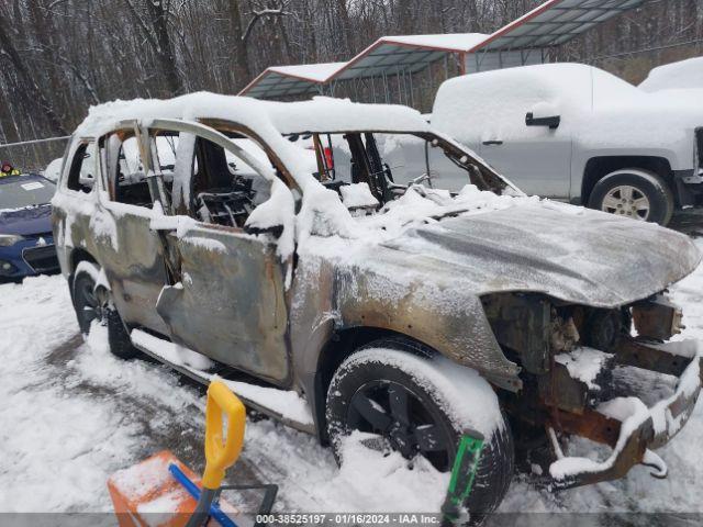  Salvage Nissan Armada