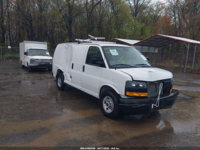  Salvage GMC Savana