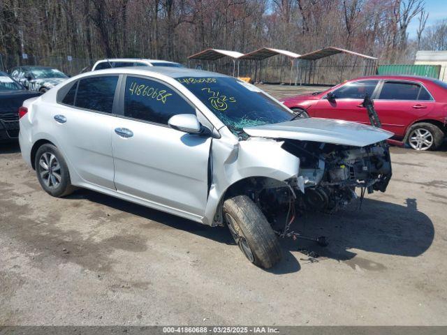  Salvage Kia Rio