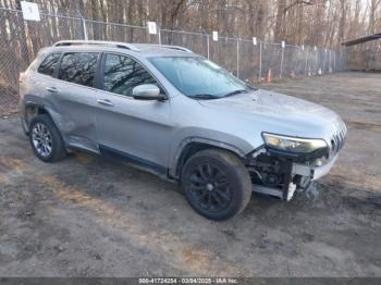  Salvage Jeep Cherokee