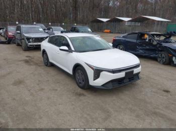  Salvage Kia K4