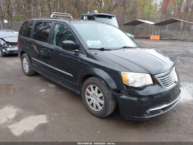  Salvage Chrysler Town & Country