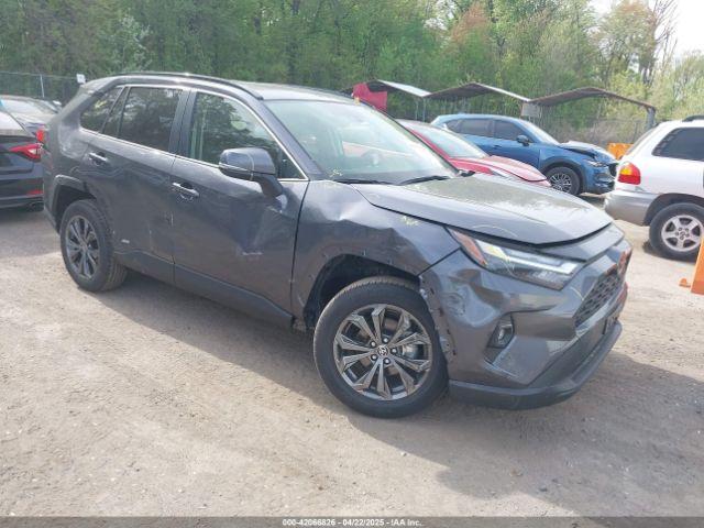  Salvage Toyota RAV4