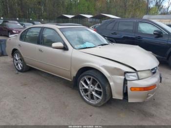  Salvage Nissan Maxima