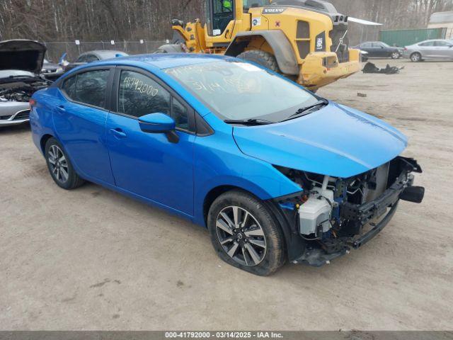  Salvage Nissan Versa