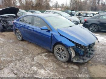  Salvage Kia Forte