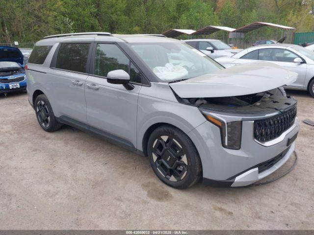 Salvage Kia Carnival