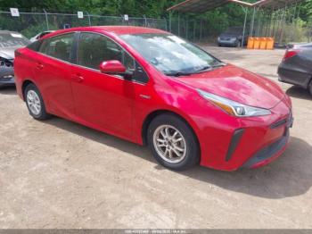  Salvage Toyota Prius