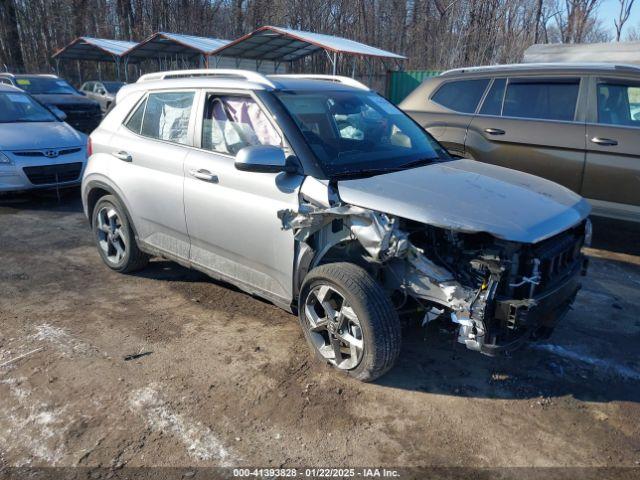  Salvage Hyundai VENUE
