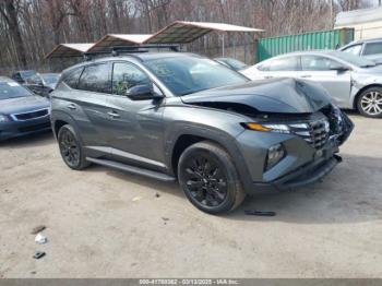  Salvage Hyundai TUCSON