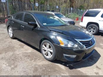  Salvage Nissan Altima