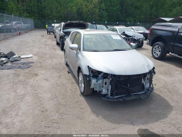  Salvage Lexus Ct