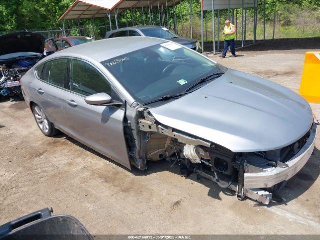  Salvage Chrysler 200