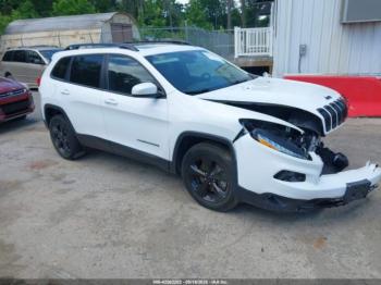  Salvage Jeep Cherokee