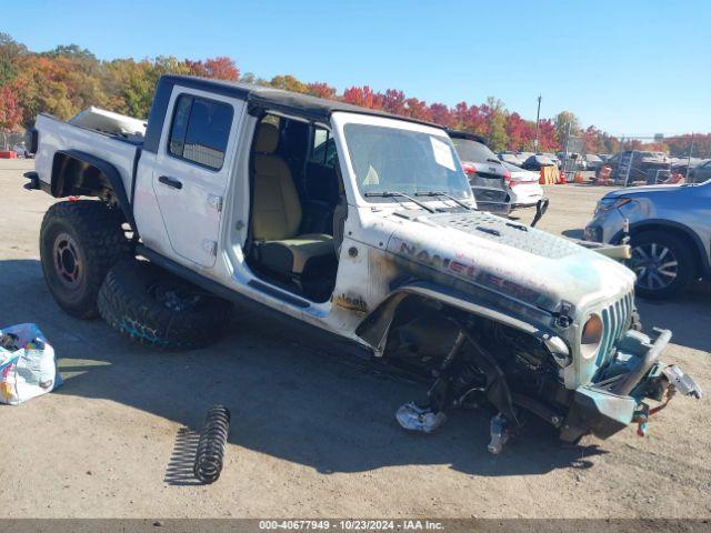  Salvage Jeep Gladiator