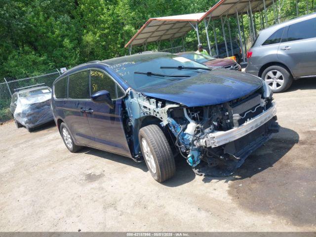  Salvage Chrysler Voyager